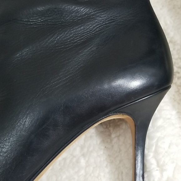 Manolos Blahnik leather knee high boots lace up - Picture 9 of 10